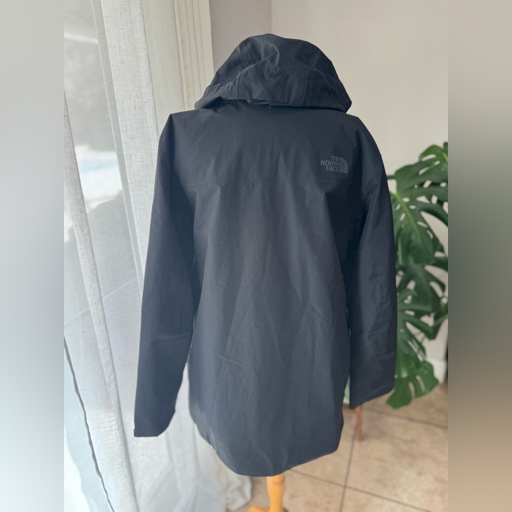 The North Face Men’s Insulated Waterproof Hooded Jacket Black M - Picture 3 of 5